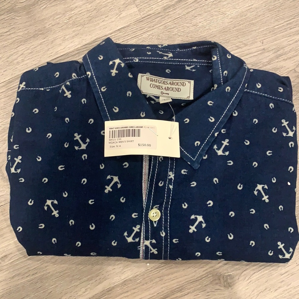 🚨NWT🚨What Goes Around Comes Around Button Down